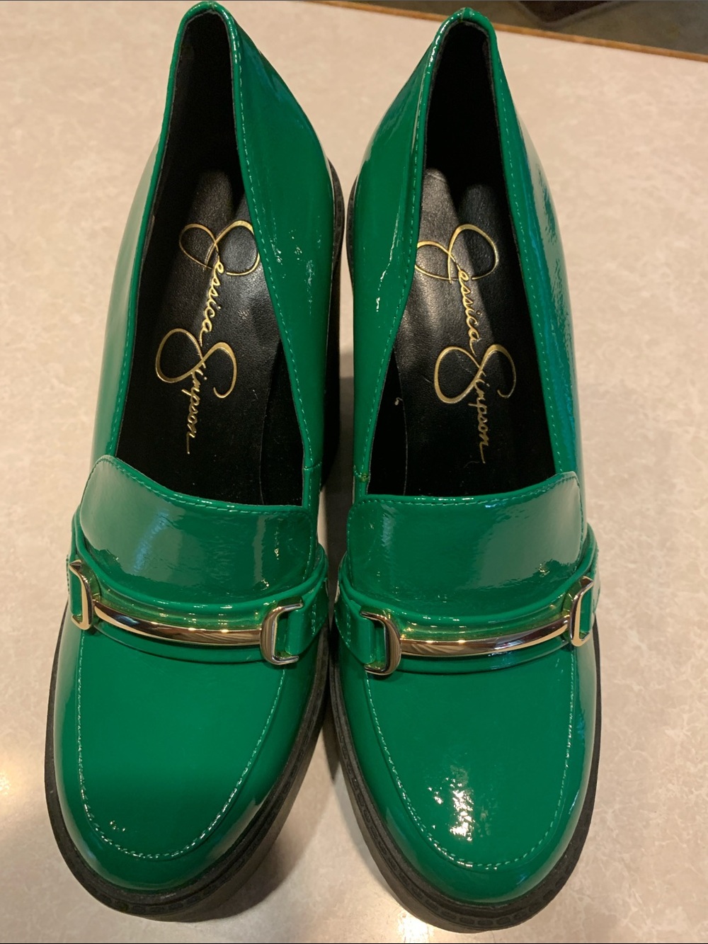Jessica Simpson Trevor Green Patent Loafers with Gold Accent Size 7